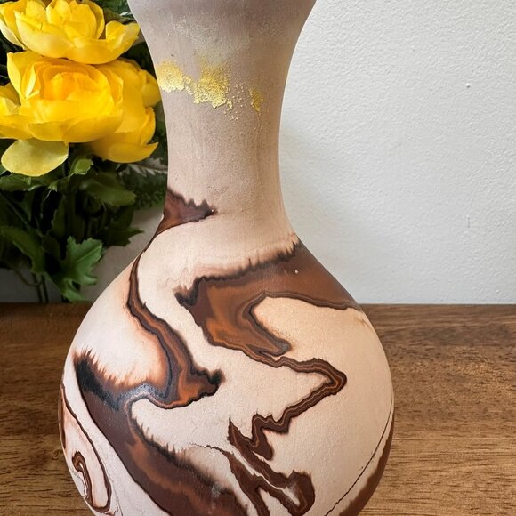Vintage Nemadji Pottery Vase Marbled Clay Swirl Earth Tones Hand Made USA South - Picture 3 of 7